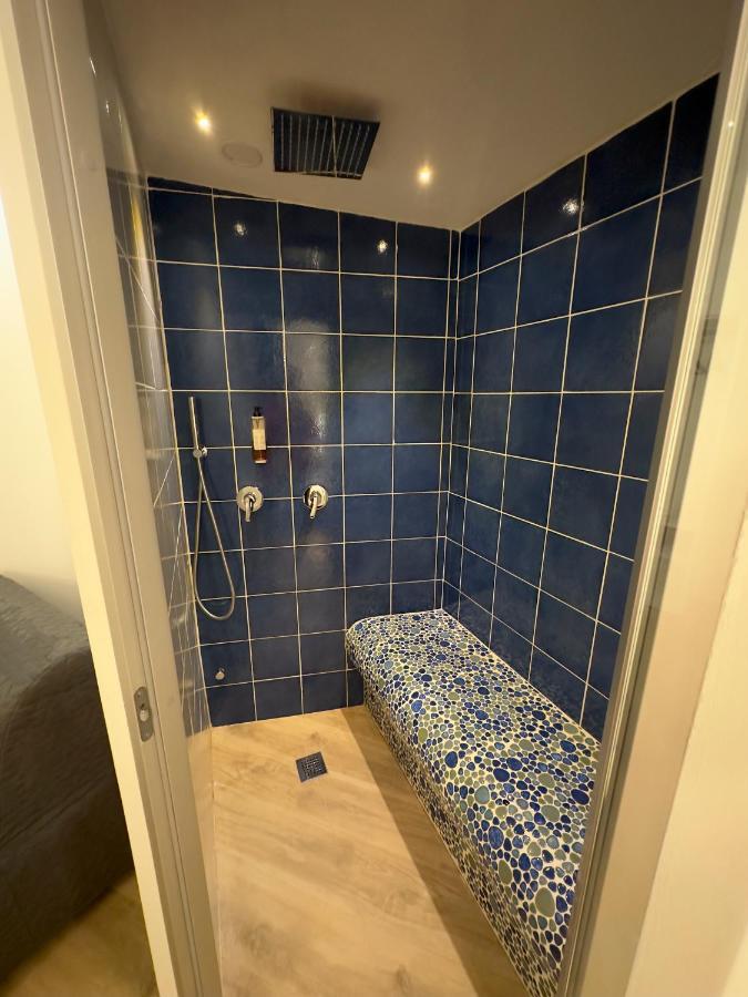 Hotel Smart Cruise Civitavecchia Exteriör bild